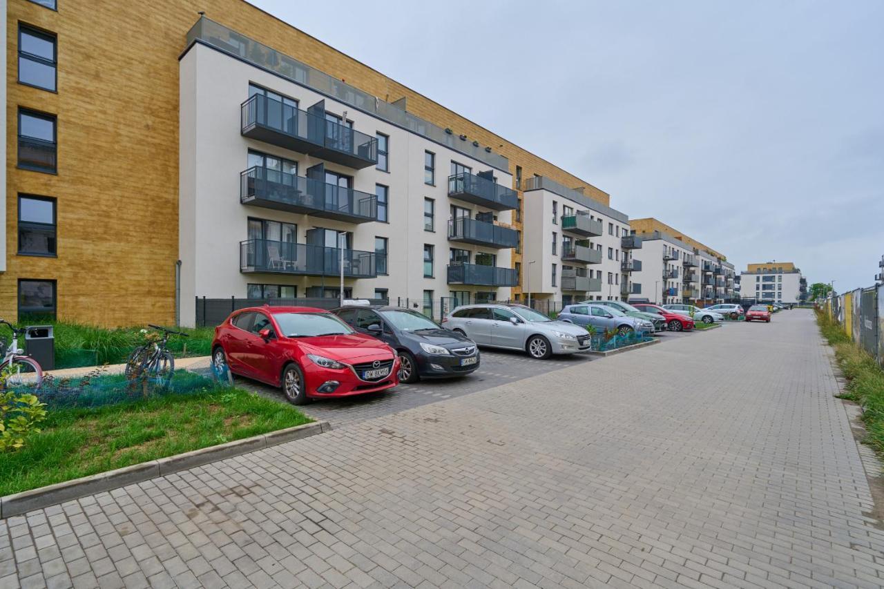 Jagodno Wroclaw Kajdasza Studio Z Bezplatnym Garazem By Noclegi Renters Exterior foto
